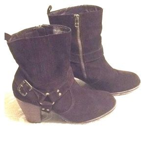 Eddie Bauer Women’s Madison Brown Suede Boots